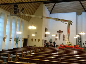 Untersuchung der Isolation des Kirchendaches in Heilig Kreuz